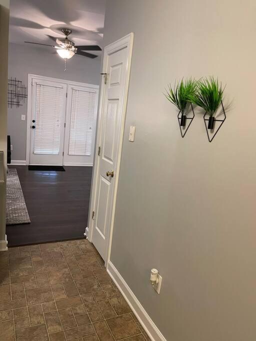 Simple Elegant Townhouse Dt Raleigh Ncsu Daire Dış mekan fotoğraf