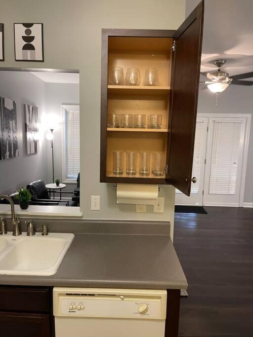 Simple Elegant Townhouse Dt Raleigh Ncsu Daire Dış mekan fotoğraf